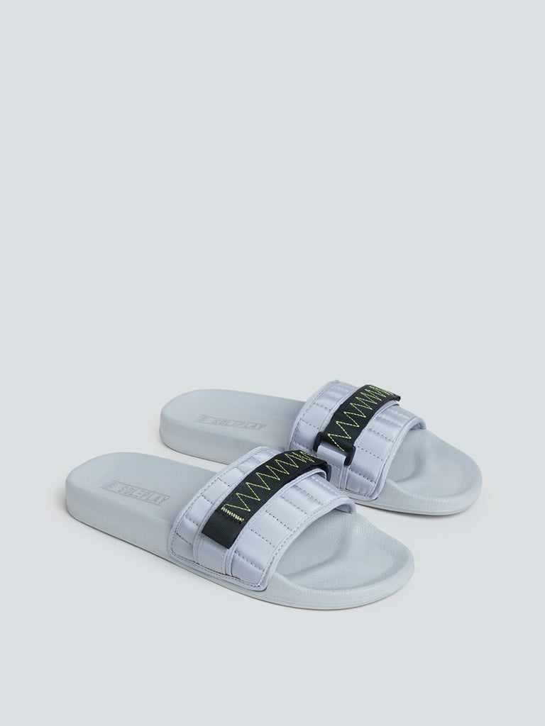 SOLEPLAY Grey Quilt Design Slides